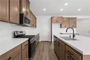 1565 Winding Sun Dr, Beaumont, CA 92223 - Photo 4