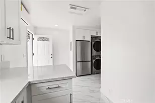 1313 E Merona Pl, Anaheim, CA 92805 - Photo 28