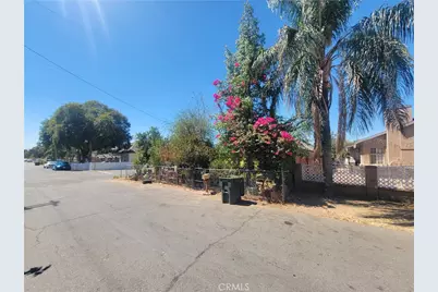 7190 Vine, Highland, CA 92346 - Photo 4