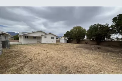 488 E Victory, Banning, CA 92220 - Photo 16