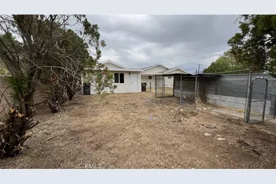 488 E Victory Avenue, Banning, CA 92220 - Photo 22