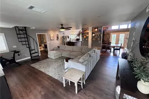 5260 Desert View Ln, Wrightwood, CA 92397 - Photo 32