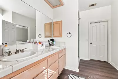 6890 Oak Hill Road, Oak Hills, CA 92344 - Photo 22