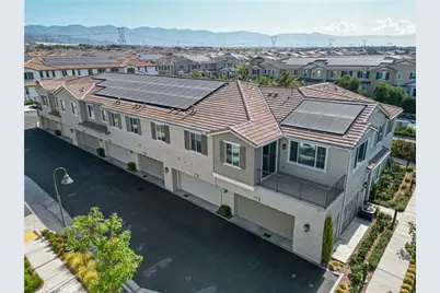 15901 Stresa, Fontana, CA 92336 - Photo 2