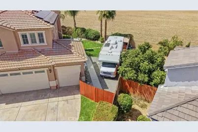 1198 Oasis Court, San Jacinto, CA 92582 - Photo 8