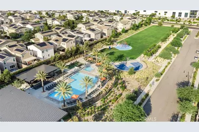 16570 Wyndham Lane ##10, Fontana, CA 92336 - Photo 26