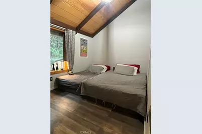 404 Mozumdar, Cedarpines Park, CA 92322 - Photo 8