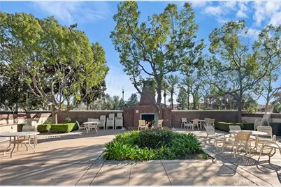 15834 Vienna, Fontana, CA 92336 - Photo 44