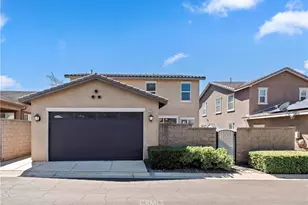 15834 Vienna, Fontana, CA 92336 - Photo 34