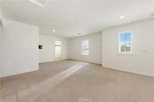 15834 Vienna, Fontana, CA 92336 - Photo 22