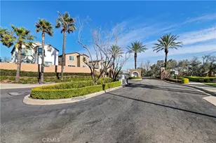 15834 Vienna, Fontana, CA 92336 - Photo 36