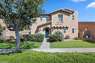 15834 Vienna, Fontana, CA 92336 - Photo 2
