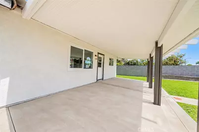 14815 Hibiscus, Fontana, CA 92335 - Photo 34