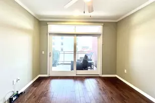 125 N Raymond Ave, Pasadena, CA 91103 - Photo 10