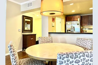 125 North Raymond Avenue #404, Pasadena, CA 91103 - Photo 4