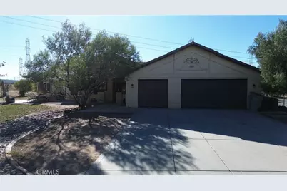 8026 Primrose Avenue, Oak Hills, CA 92344 - Photo 32