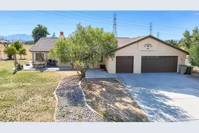 8026 Primrose Avenue, Oak Hills, CA 92344 - Photo 2