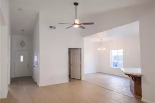 5333 W Norwich, Fresno, CA 93722 - Photo 6