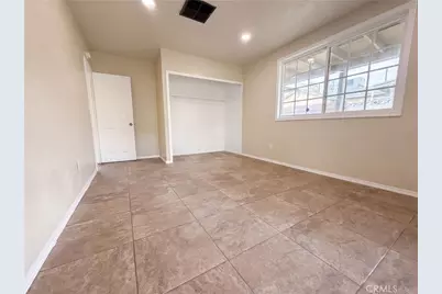 392 Cypress, Colton, CA 92324 - Photo 4
