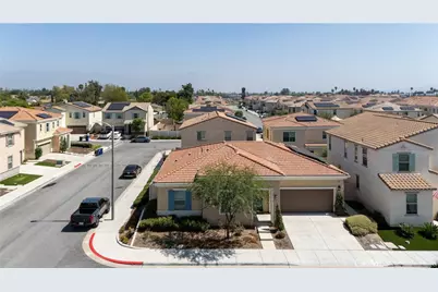 493 N Pinewood Avenue, Rialto, CA 92376 - Photo 30