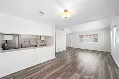 1375 Bouquet #D, Upland, CA 91786 - Photo 6
