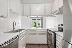 1375 Bouquet, Upland, CA 91786 - Photo 12