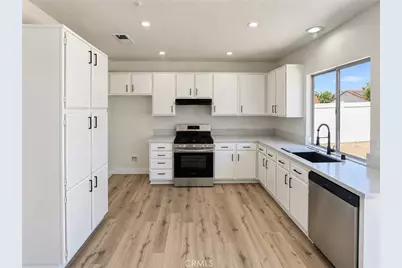 16786 Via Pamplona, Moreno Valley, CA 92551 - Photo 18