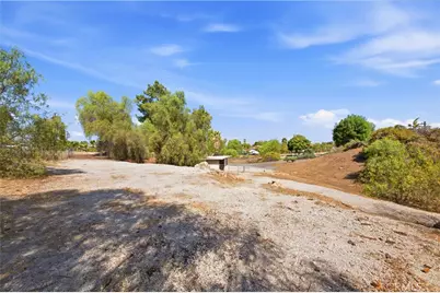 16800 Sendero Del Charro, Riverside, CA 92504 - Photo 52