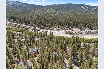 42795 Cougar, Big Bear Lake, CA 92315 - Photo 46