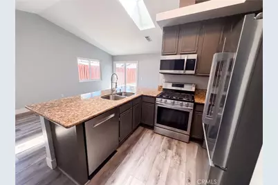 29655 Eagle Crest, Murrieta, CA 92563 - Photo 2