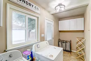 2483 Rancho, Riverside, CA 92507 - Photo 14