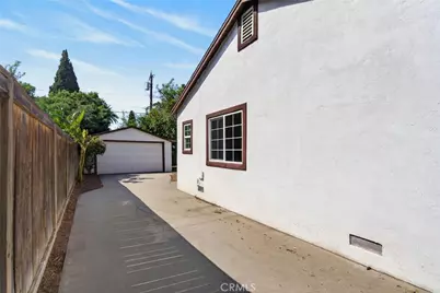 4330 Oakwood Place, Riverside, CA 92506 - Photo 32