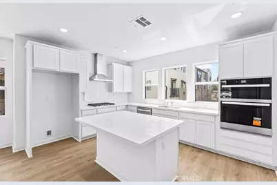 108 Pickwick Lane Court, Burbank, CA 91506 - Photo 16