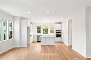 100 Pickwick Ln, Burbank, CA 91506 - Photo 6