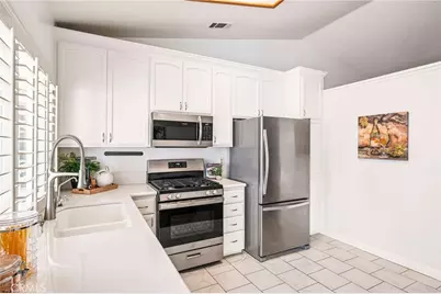1186 Lugo, Colton, CA 92324 - Photo 12