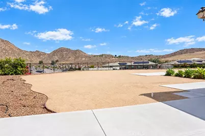 8012 Rooster Court, Riverside, CA 92507 - Photo 8