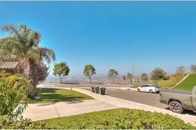16861 Ridge Cliff, Riverside, CA 92503 - Photo 8