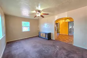 7649 Elm St, San Bernardino, CA 92410 - Photo 8