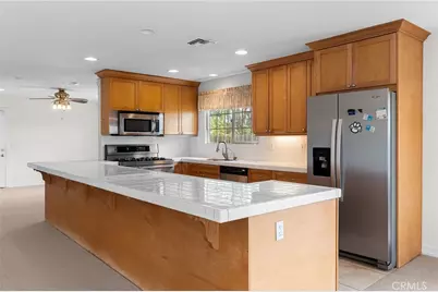25481 Foothill Drive, San Bernardino, CA 92404 - Photo 20