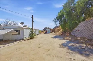 24275 Luna, Homeland, CA 92548 - Photo 16