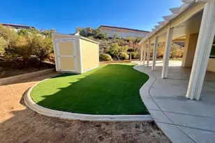 24280 Crestley Dr, Corona, CA 92883 - Photo 40