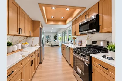 7666 E Paseo Laredo, Anaheim, CA 92808 - Photo 28