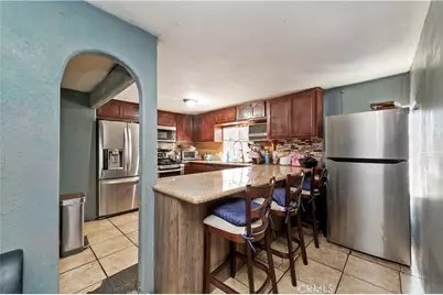 8362 Redwood Ave Spc 38, Fontana, CA 92335 - Photo 2