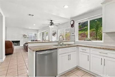1251 Oakcrest Circle, Corona, CA 92882 - Photo 10