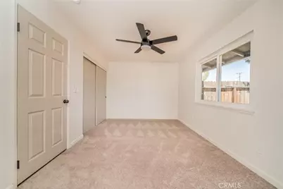 10577 Tecopa, Apple Valley, CA 92308 - Photo 14