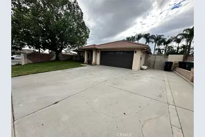 5504 N Mountain, San Bernardino, CA 92407 - Photo 4