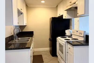 1725 Loma Avenue #6, Long Beach, CA 90804 - Photo 4
