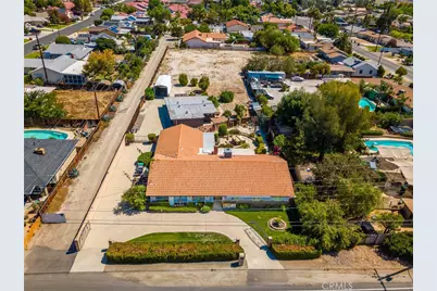 26704 Cornell St, Hemet, CA 92544 - Photo 16