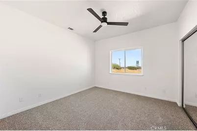 8778 Smoke Tree, Phelan, CA 92371 - Photo 10