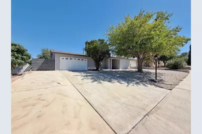 14365 Manzanita, Victorville, CA 92395 - Photo 2